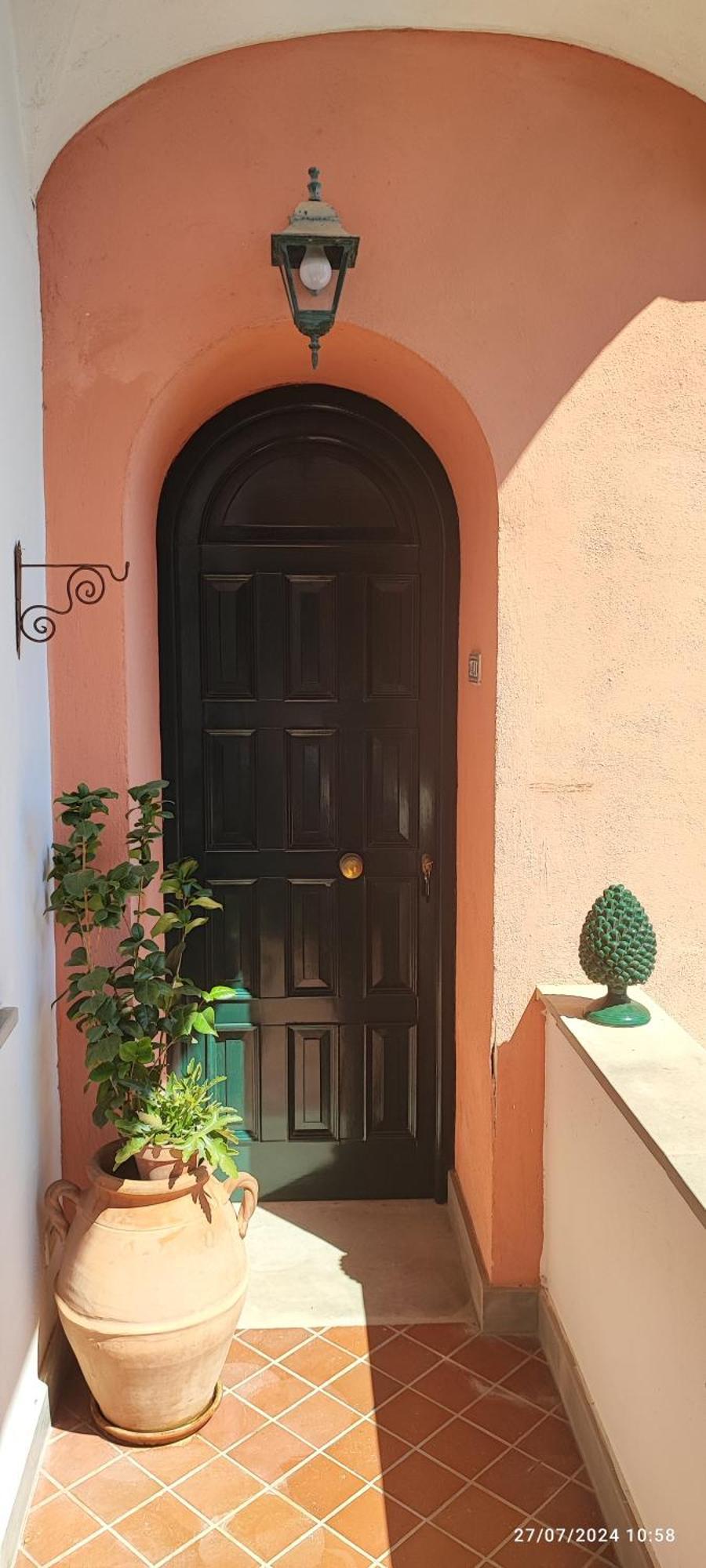 Lally'S Garden Bed & Breakfast Соренто Екстериор снимка